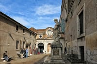 Castel Sant'Angelo Small Group Tour 5