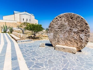 8-Night Best of Jordan Including 1 Night Wadi Rum,1 Night Aqaba, and 1 Night Dead Sea