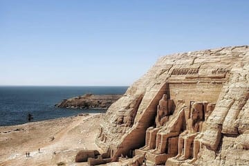 Abu Simbel Temples Tour with Nubian Lunch from Aswan