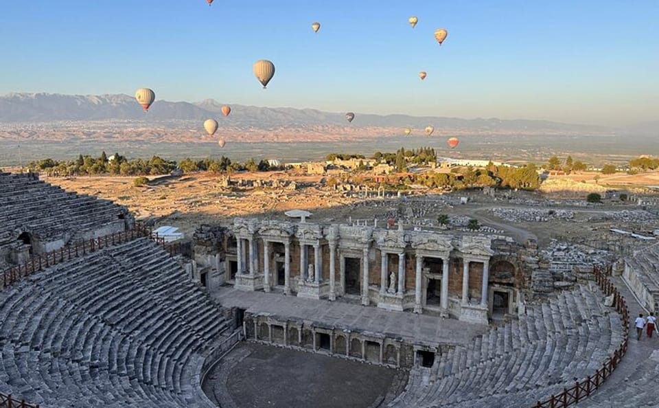 Private Day Tour to Pamukkale from Istanbul with Flights