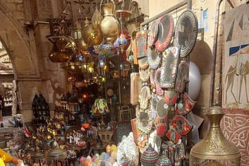 Full-Day Private Tour to Cairo from Hurghada by Bus