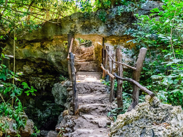 Kuza Cave swim