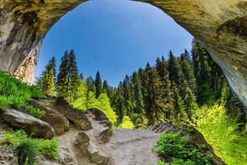 Day Trip from Plovdiv to The Marvelous Bridges and Rhodope Cuisine