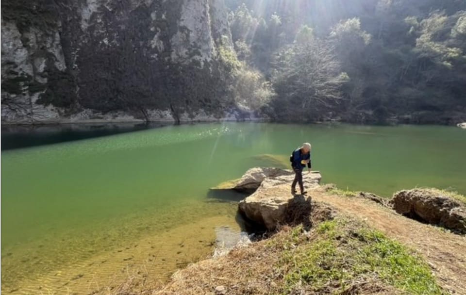 Hike the Han Fei River Ancient Path from Shanghai