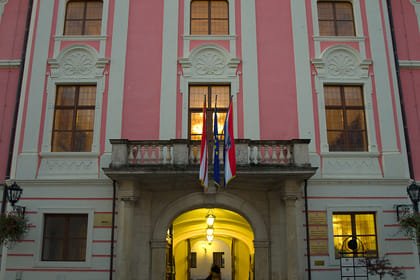 Trakošćan Castle & Varazdin: Former Capital of Croatia
