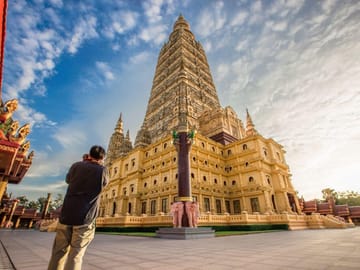 Samet Nangshe Viewpoint and Cheow Lan Lake Adventure Tour