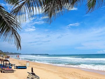 Three-Day Cultural and Beach Tour in Galle and Hikkaduwa