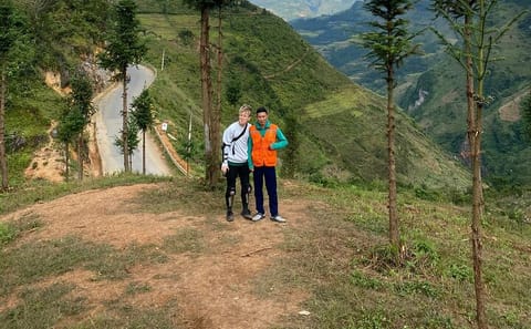 4 Day Ha Giang Loop Motorbike Tour – From Ha Noi and Return