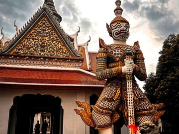Bangkok & Ayutthaya Tour from Pattaya with Sky Lunch 78th floor
