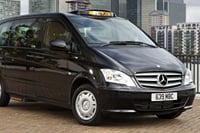 Private Transfer 1 way from Disneyland Paris to Paris City or Hotel 6