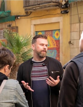 Explore Hidden Streets of Barcelona with a Local - Private Tour