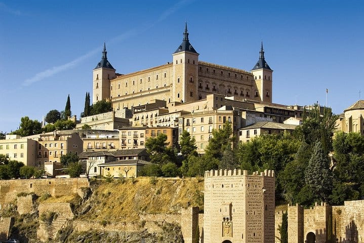 Toledo and Segovia Private Tour with Hotel Pick up from Madrid 10