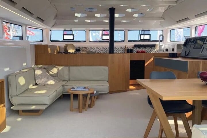 Private Luxurious Sailing Cruise in Heraklion 5
