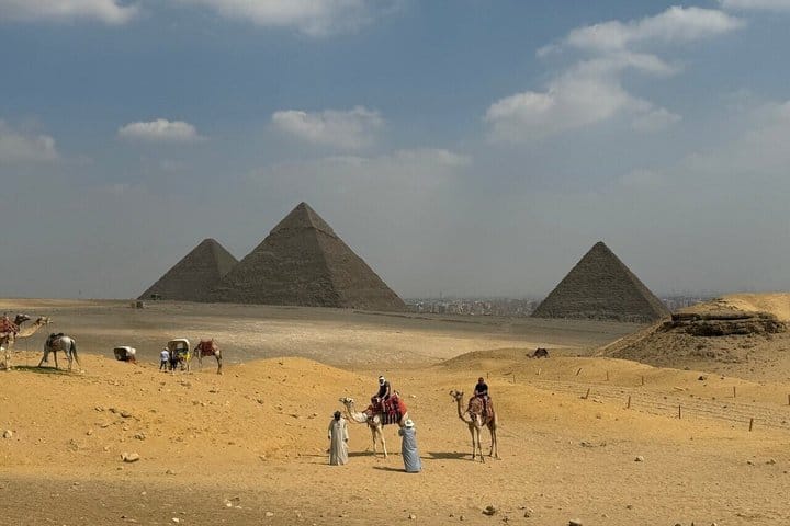 Private Giza Pyramids & Saqqara Tour with Camel Ride