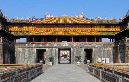 Full-Day Cultural Tour of Hue and Hai Van Pass from Da Nang