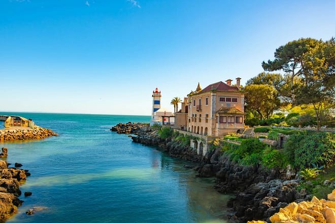 Sintra, Pena Palace, Quinta da Regaleira & Cascais Group Tour 4