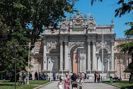Private Guided İstanbul Tour in Ottoman Palaces