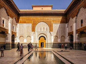 Boukhari Ben Youssef is a historical and cultural site in Marrakech, Morocco. Named after an Almoravid ruler, it features a beautifully preserved Quranic school and a mosque with intricate Islamic arc