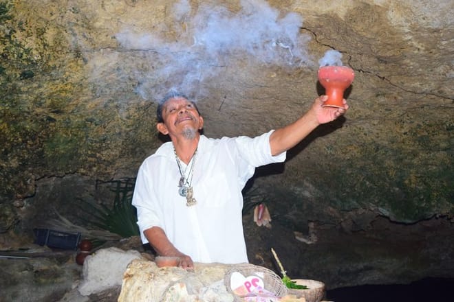 Aventura en cenote Yaxmuul Ceremonia y rapel del chamán maya