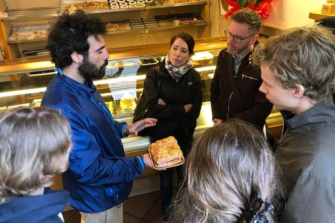  Rome: Rione Parione Private Walking Food Tour