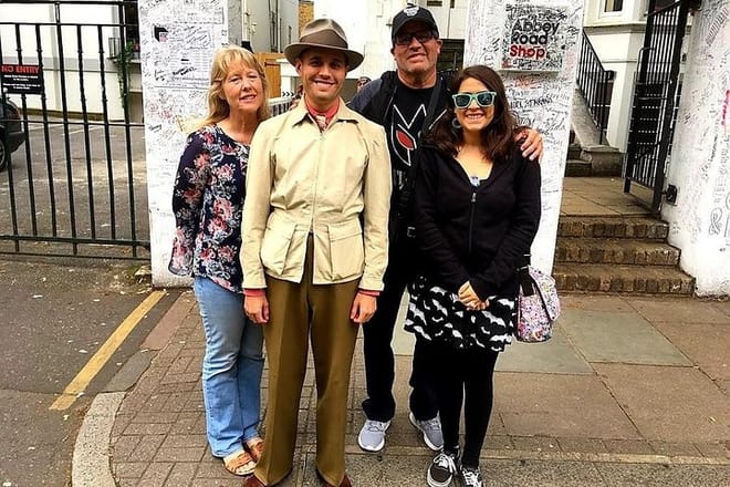 London Rock and Roll Taxi Tour 9