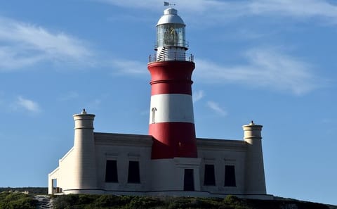 Tip of Africa Tour from Cape Town to Cape Agulhas