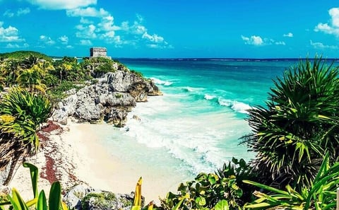 Tulum Ruins Private Tour with Snorkeling Cenote and Sea Turtles