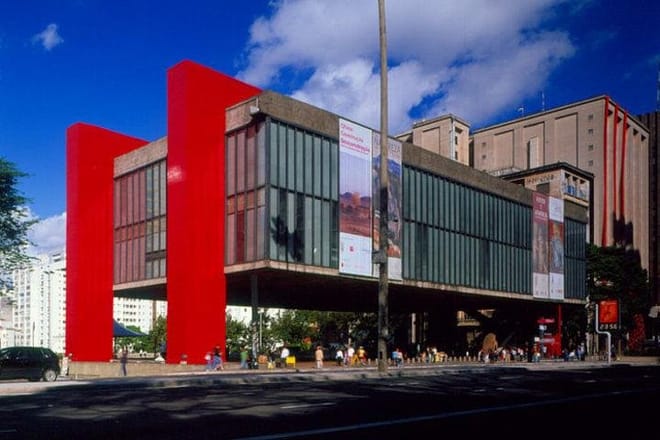 Private Sao Paulo Architecture Tour – The Most Diverse Styles, Shapes & Sizes 5
