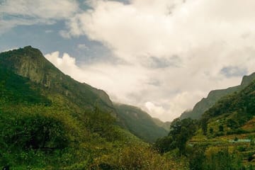 Camping Adventure in Mandaramnuwara from Kandy