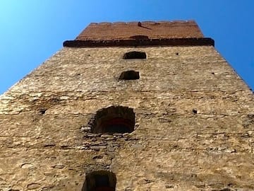 Sumuq qala-Sumug gala-Sheki tour-Gakh tour-Qax tour-Azerbaijan travel-Sumuq castle-VLA Travel