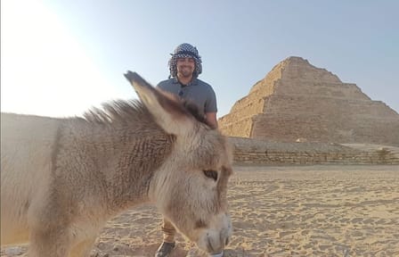 Private Tour of Giza Pyramids and Saqqara in Cairo