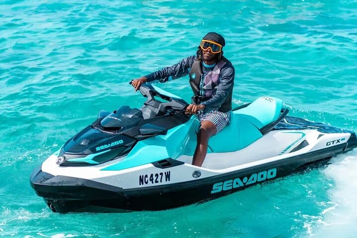 Jet Ski Adventure in Dubai – 30-Minute or 1-Hour Ride
