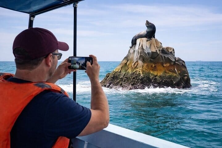 Private Glass Bottom Boat Tour to El Arco and Lover's Beach 3