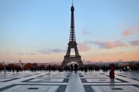Half-Day Private Eiffel Tower with Seine River Lunch Cruise 4