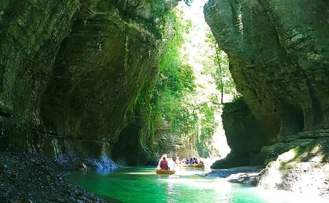 Full-Day Tour of Maritvili Canyon and Prometheus Cave from Kutaisi