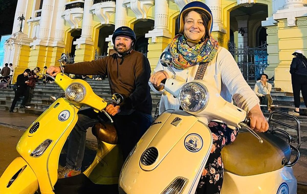 Hanoi Vespa Sunset Tour with Local Food and Train Street