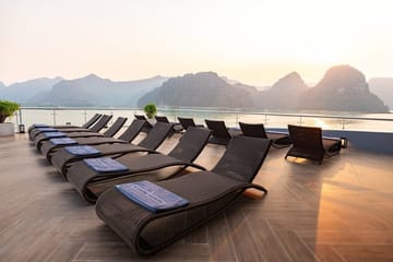 Luxury Day Cruise to Halong Bay and Lan Ha Bay