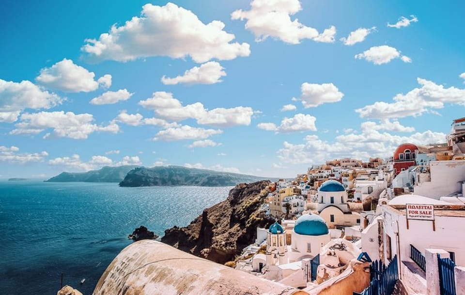 Professional Photo Shoot Experience in Mykonos, Greece