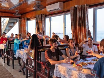 Halong bay cruise day trip