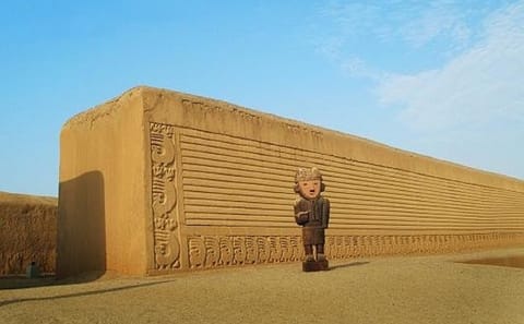 Moche Culture Tour: Sun and Moon Huacas & Chan Chan in Huanchaco