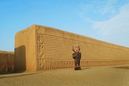 Sun and Moon Huacas, Chan Chan and Huanchaco Day Tour