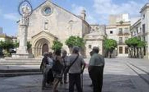 Private Walking Tour of Jerez's Historic Highlights