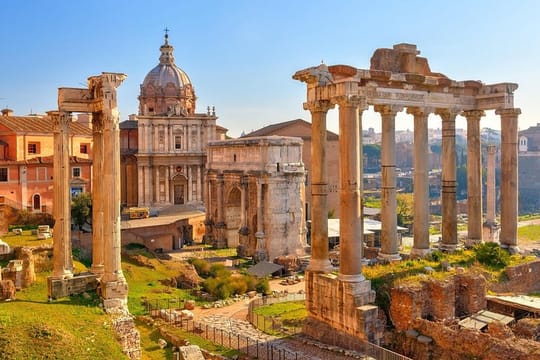 Roman Forum & Palatine Hill Skip-The-Line with Optional Upgrade Guided Tour
