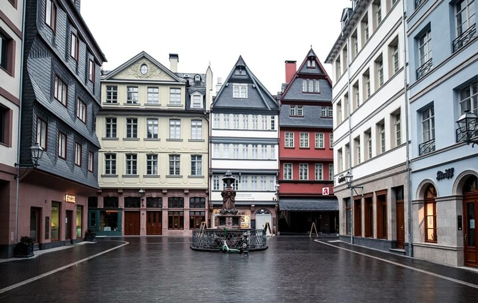 Private 2-Hour Walking Tour of Frankfurt's Key Landmarks