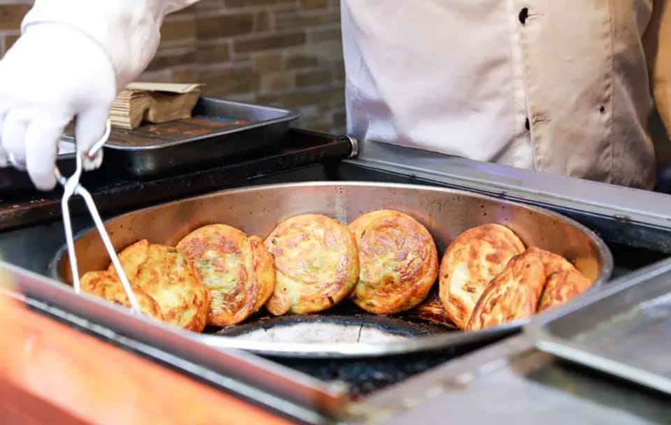 Shanghai Breakfast Street Food Tour: A Culinary Experience