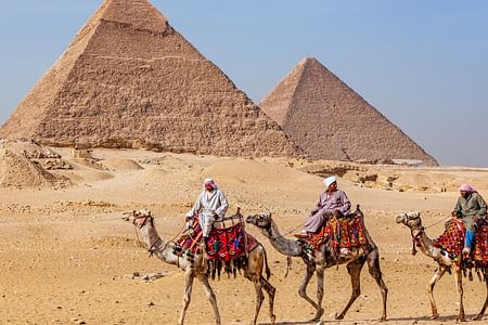 Private Tour of Cairo, Giza, Sakkara, and Memphis from Hurghada