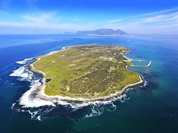 Robben Island & Kirstenbosch Gardens with Wine Tasting Experience