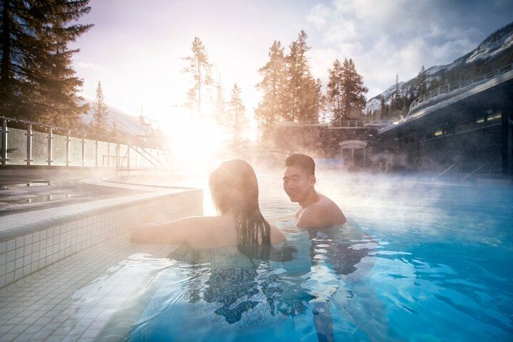 2 Day Banff Lake Louise Johnston Canyon Gondola Hot Springs tour