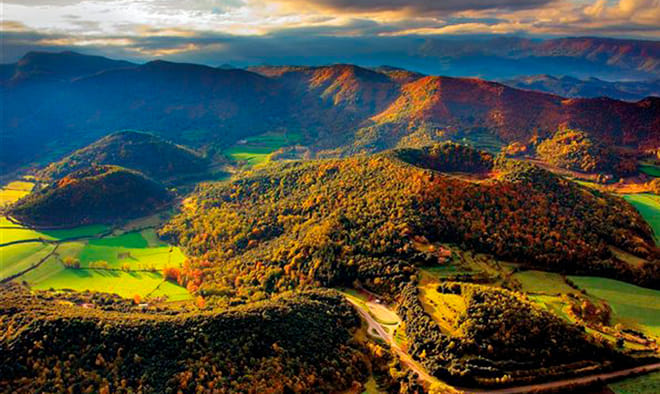 Medieval Villages & La Garrotxa Volcanic Zone Hiking