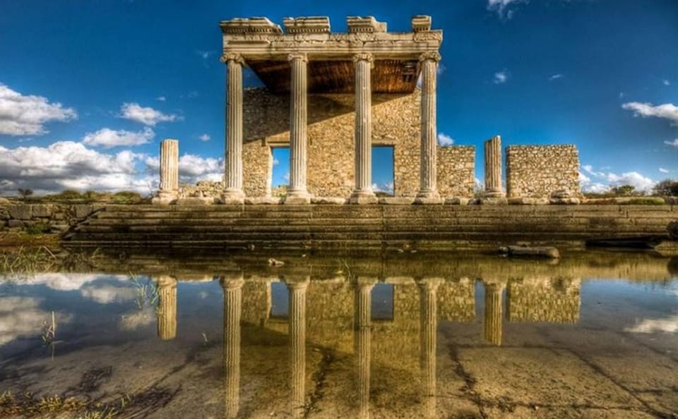 Ancient Sites Tour: Priene, Miletus, and Didyma from Izmir